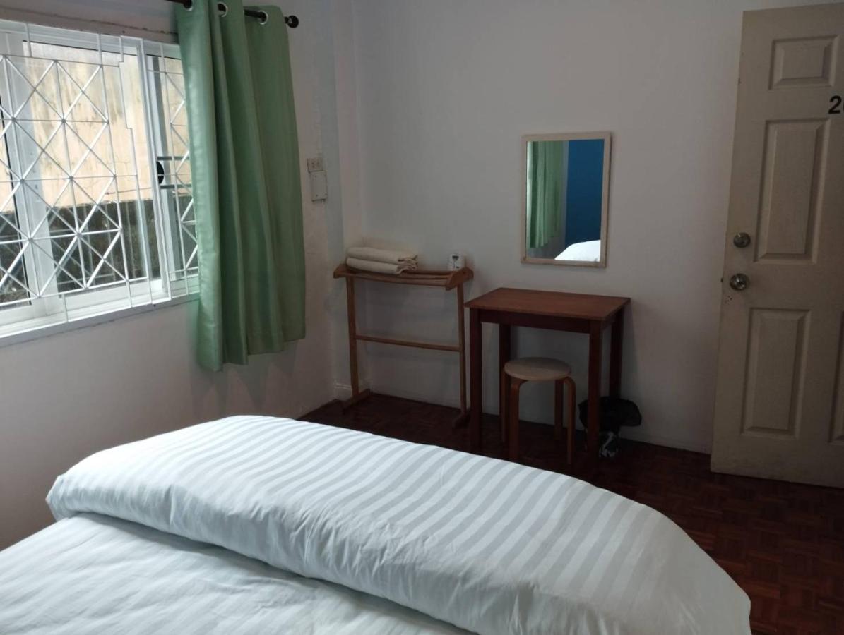 Hôtel Italay à Krabi town Extérieur photo
